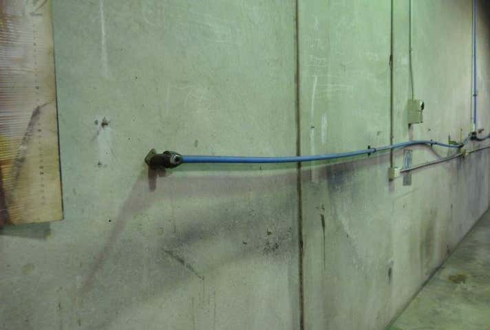 2/32 Attwell St Landsdale WA 6065 - Image 8