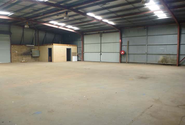 12-16 Robert Street Bellevue WA 6056 - Image 12