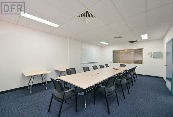 2/4 Challenger Avenue Kwinana Town Centre WA 6167 - Image 11