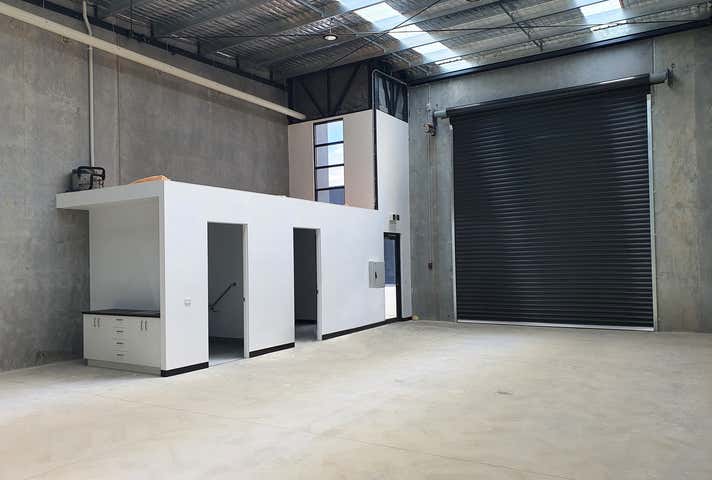 4/6-8 Kadak Place Breakwater VIC 3219 - Image 2