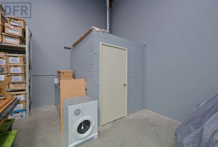 4/3 Toynbee Way Port Kennedy WA 6172 - Image 9