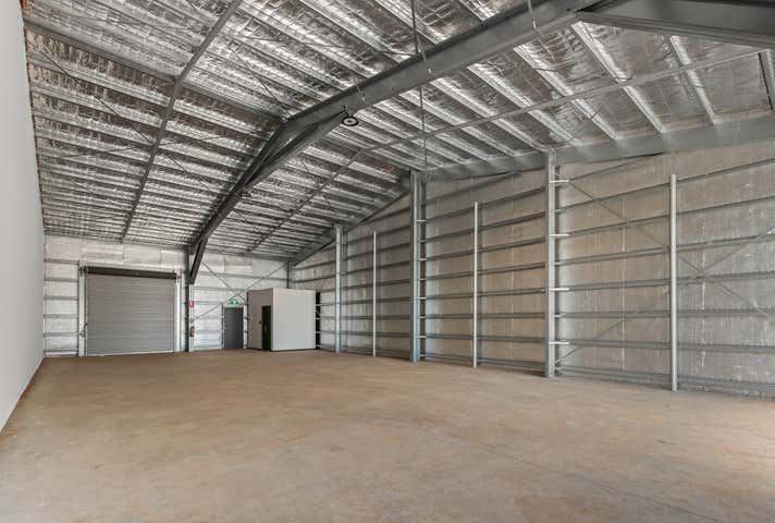 Unit 2 33 Gwendoline Crossing Bilingurr WA 6725 - Image 7