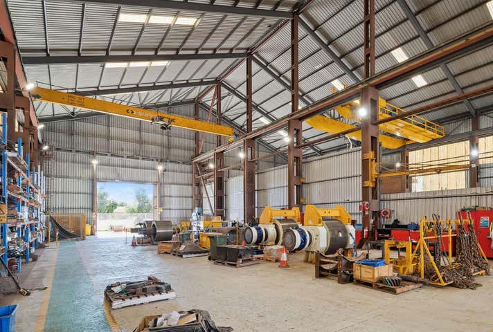 147 Barrington St Bibra Lake WA 6163 - Image 11