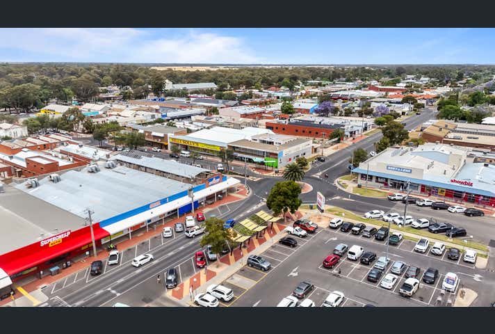 19-25 & 27-29 McCrae Street & 213 Beveridge Street Swan Hill VIC 3585 - Image 12