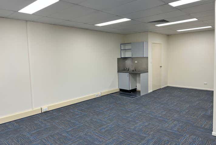 2/36 Curzon Street Tennyson QLD 4105 - Image 4