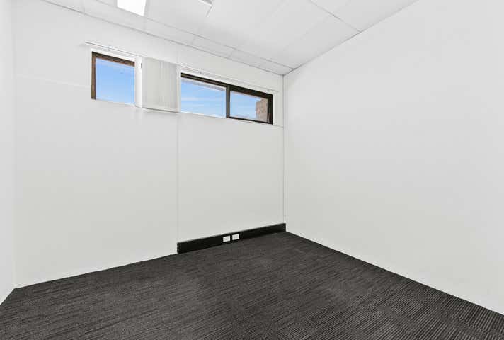 6 Barber Street Kalamunda WA 6076 - Image 14