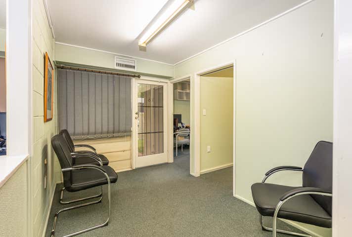 16 Ellenborough Street Ipswich QLD 4305 - Image 8