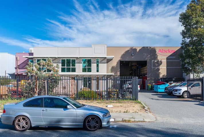 42 Bushland Ridge Bibra Lake WA 6163 - Image 18