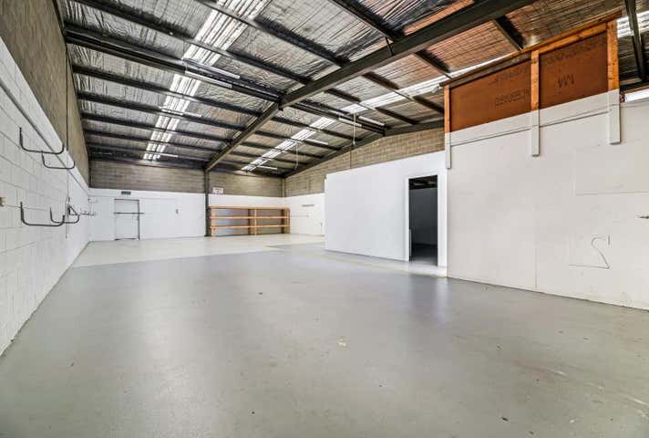 4/2-4 Lace Street Eumemmerring VIC 3177 - Image 2