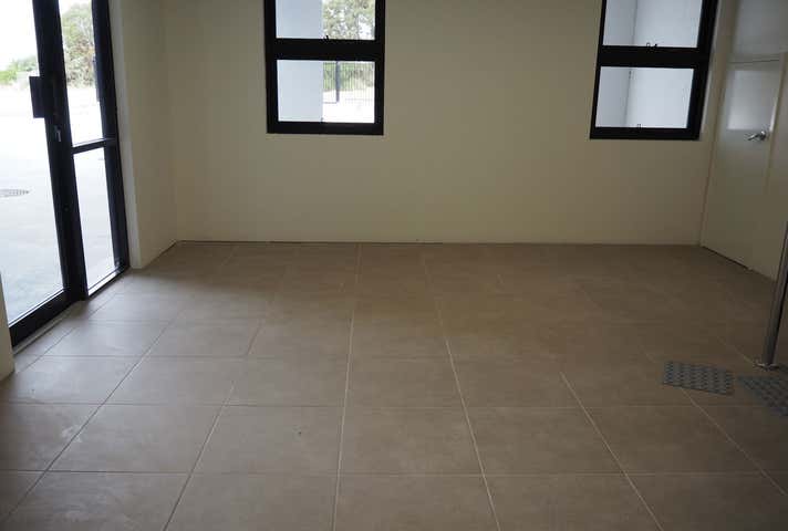 Unit 1, 86 Christable Way Landsdale WA 6065 - Image 3