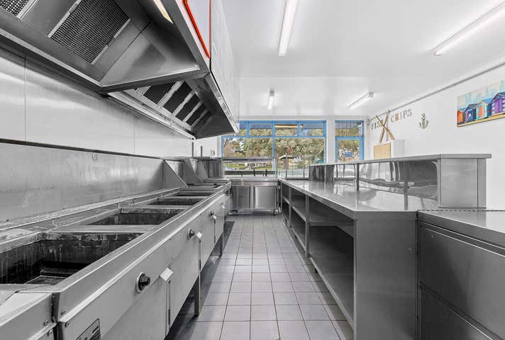 11 Cranbourne Place Cranbourne VIC 3977 - Image 7