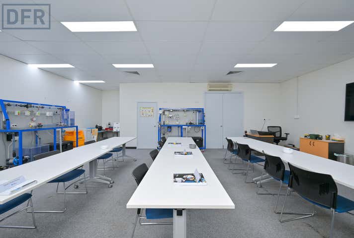 9/110-114 Bannister Road Canning Vale WA 6155 - Image 8