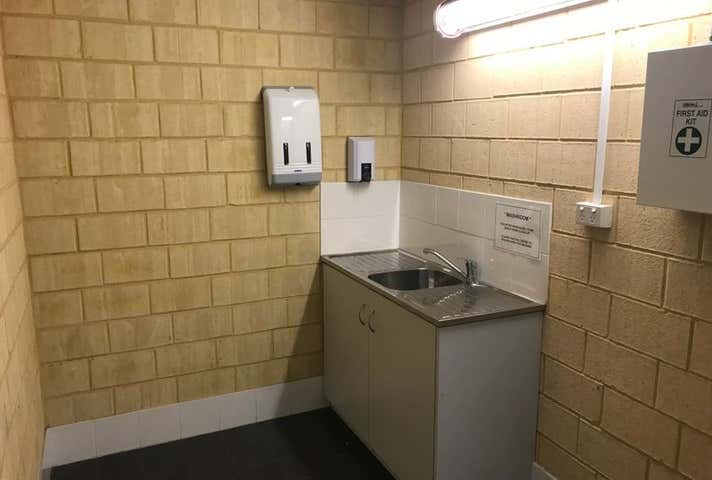 10 Langar Way Landsdale WA 6065 - Image 10