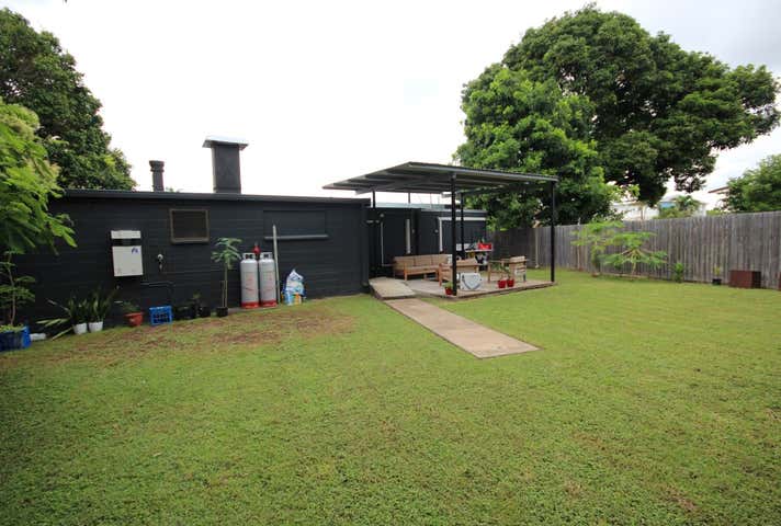 1/20 Warburton Street North Ward QLD 4810 - Image 14