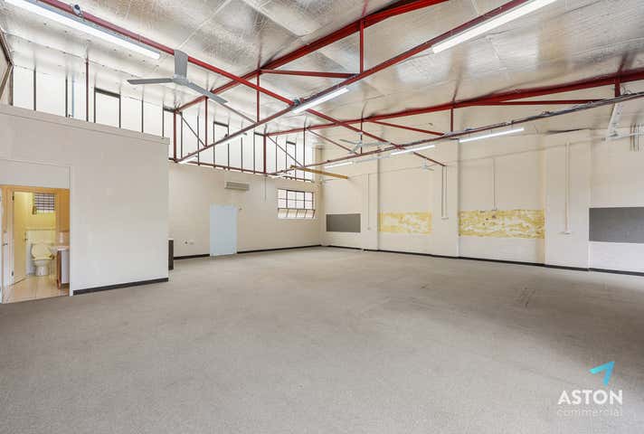 3 & 5/670 Waterdale Road Heidelberg West VIC 3081 - Image 4