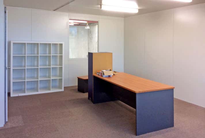 Unit 2, 26 River Road Bayswater WA 6053 - Image 8