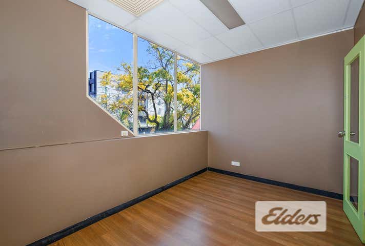 1/738 Main Street Kangaroo Point QLD 4169 - Image 6