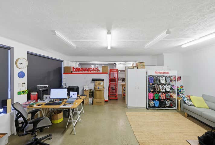 1b/89 West Burleigh Road Burleigh Heads QLD 4220 - Image 4