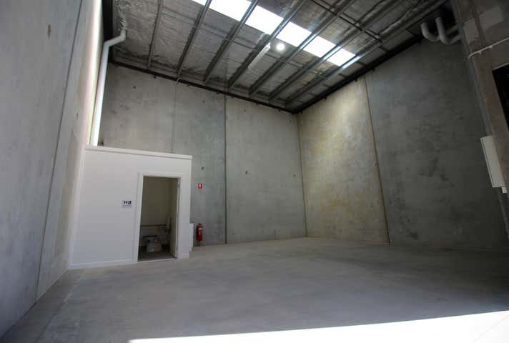 17/7 Seaside Parade North Shore VIC 3214 - Image 5