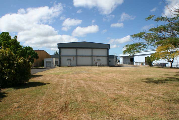 302-308 Spence Street Bungalow QLD 4870 - Image 11