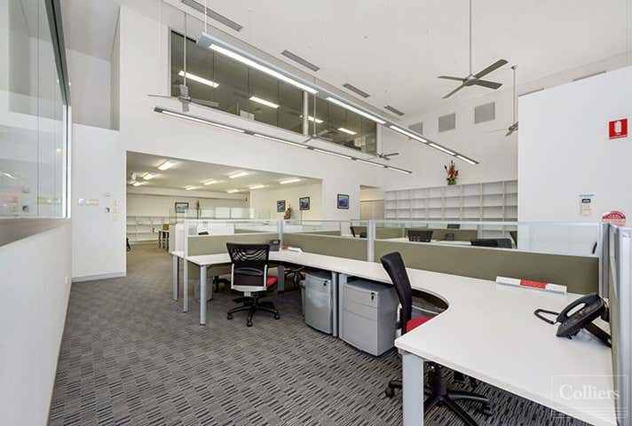 319-321 Ross River Road Aitkenvale QLD 4814 - Image 17