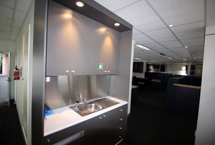 15 Police Lane Geelong VIC 3220 - Image 2