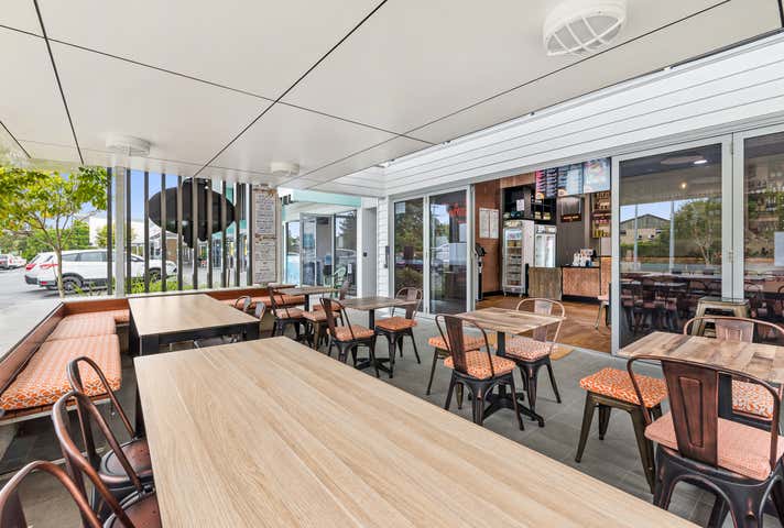 Shop 1/11-19 Hilton Terrace Tewantin QLD 4565 - Image 2