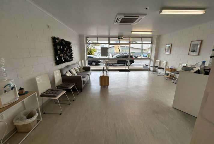 2/36 Torquay Road Pialba QLD 4655 - Image 3