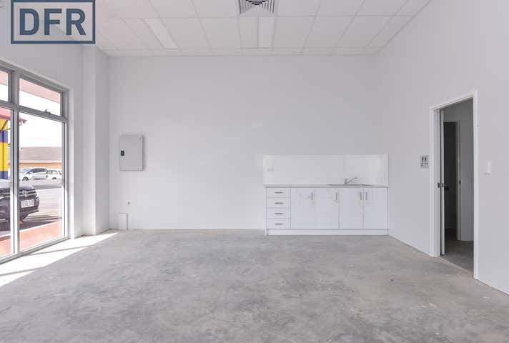 8A Chisham Avenue Kwinana Town Centre WA 6167 - Image 7