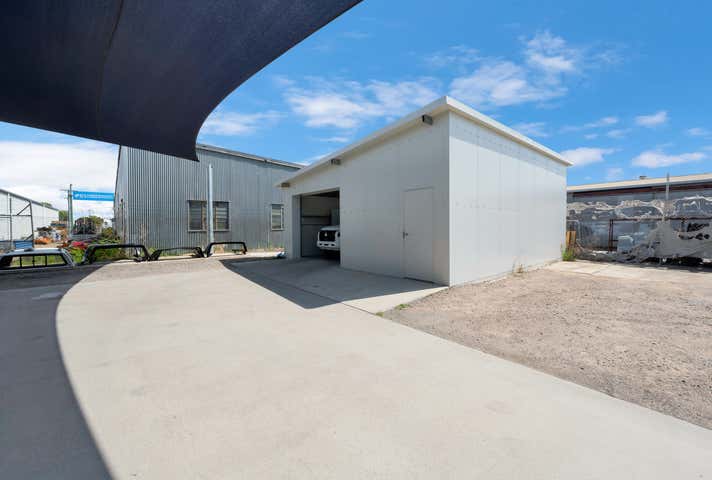 12 Hamill Street Garbutt QLD 4814 - Image 11
