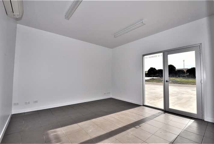 13a Roanoak crt East Bendigo VIC 3550 - Image 7