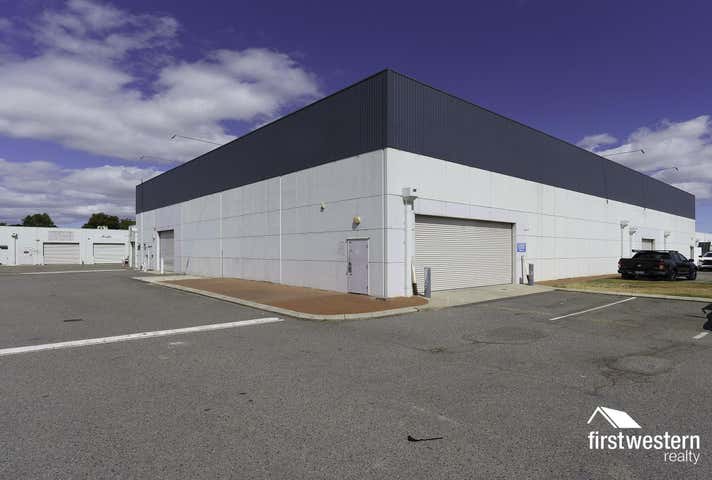 7/87-91 Catalano Circuit Canning Vale WA 6155 - Image 17