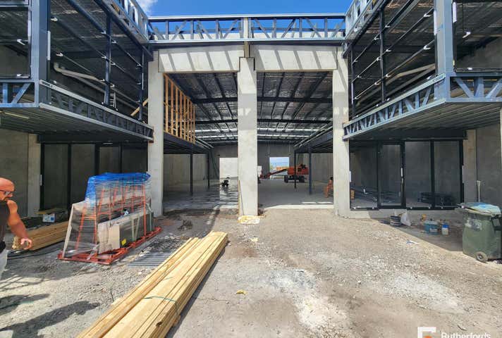 1 & 2, 35 Tuscan Court Thomastown VIC 3074 - Image 11