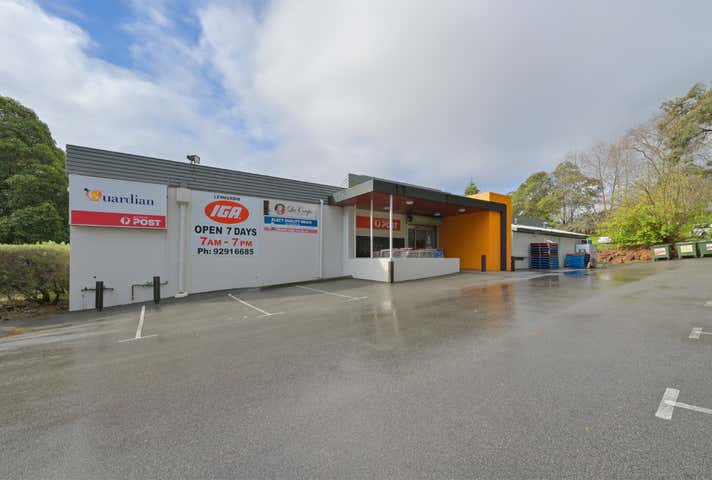 241 Lesmurdie Road Lesmurdie WA 6076 - Image 15