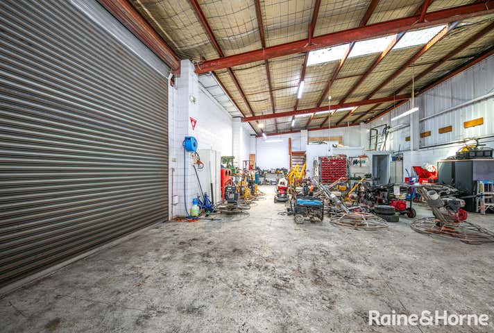 4/16-18 Sussex Court Sunbury VIC 3429 - Image 6