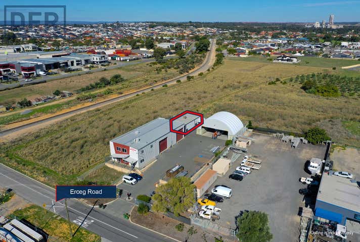 2/8 Erceg Road Yangebup WA 6164 - Image 2