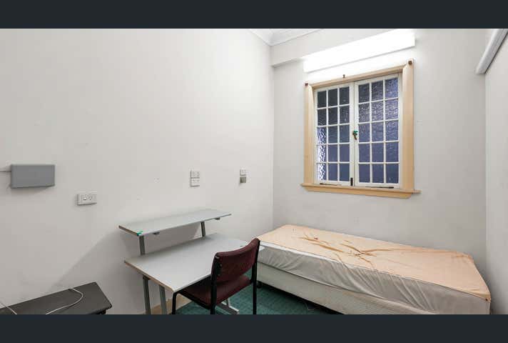 131 Lake Street Cairns City QLD 4870 - Image 15