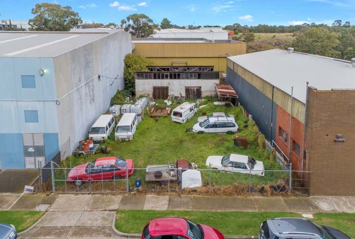 7 Patterson Avenue Sunshine VIC 3020 - Image 6