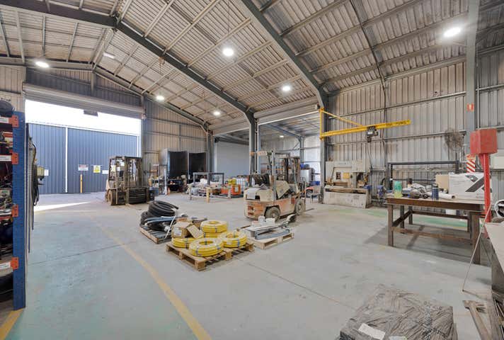 44-46 Enterprise Street Paget QLD 4740 - Image 10