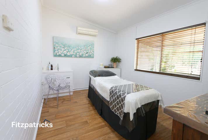 64 Urana Street Turvey Park NSW 2650 - Image 3