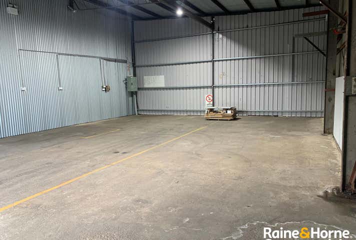 9/2 Sweet Street Warners Bay NSW 2282 - Image 5