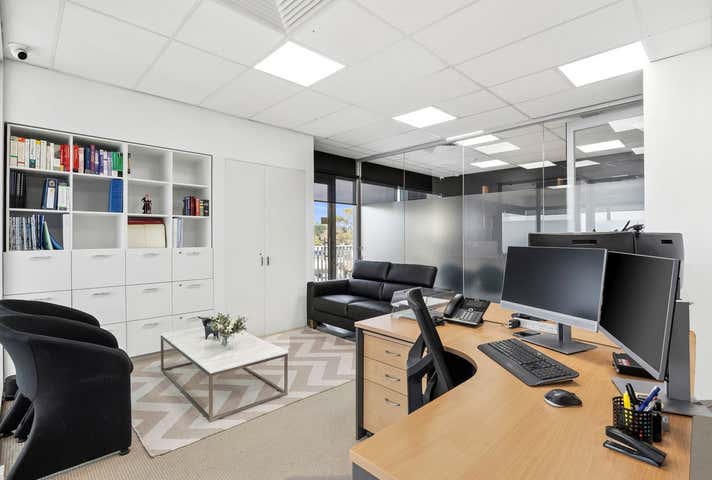 8/110 Surf Coast Highway Torquay VIC 3228 - Image 4