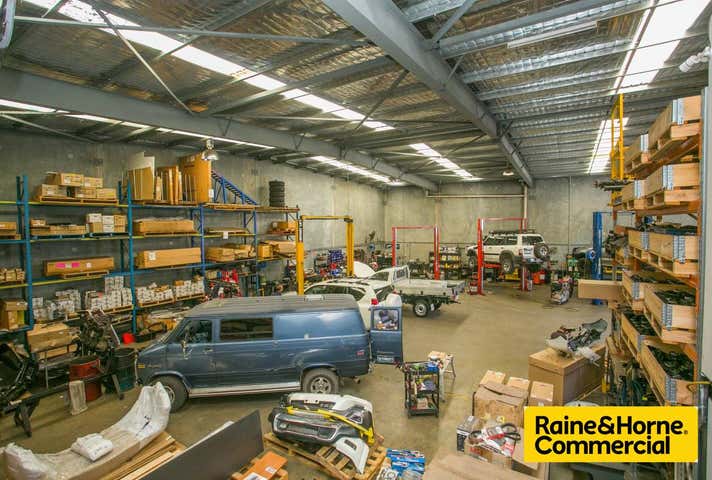 55 Solomon Road Jandakot WA 6164 - Image 4