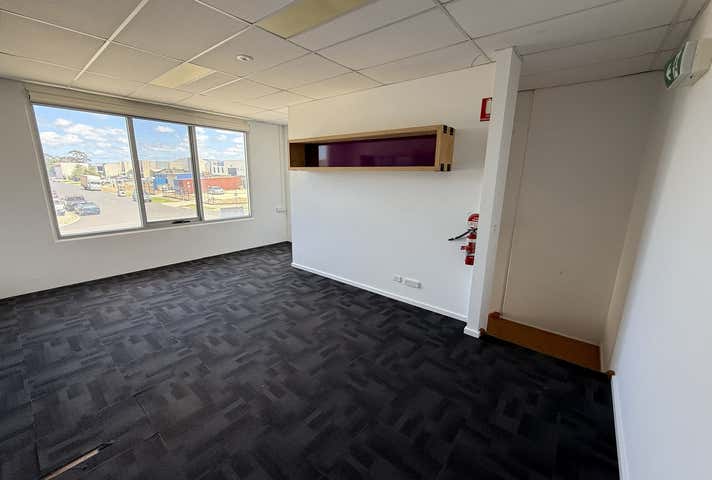 8/32-44 Tarkin Court Bell Park VIC 3215 - Image 13