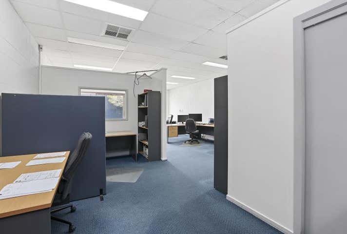 Unit 4, 67 Pakington Street Geelong West VIC 3218 - Image 5