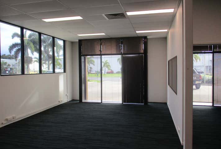 Tenancy 1, 33 Redden Street Portsmith QLD 4870 - Image 3