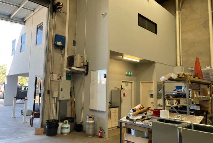 Unit 1, 86 Christable Way Landsdale WA 6065 - Image 18