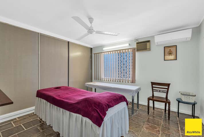 94 Scott Street Bungalow QLD 4870 - Image 6