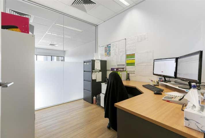 5/4 Winn Street North Lakes QLD 4509 - Image 18