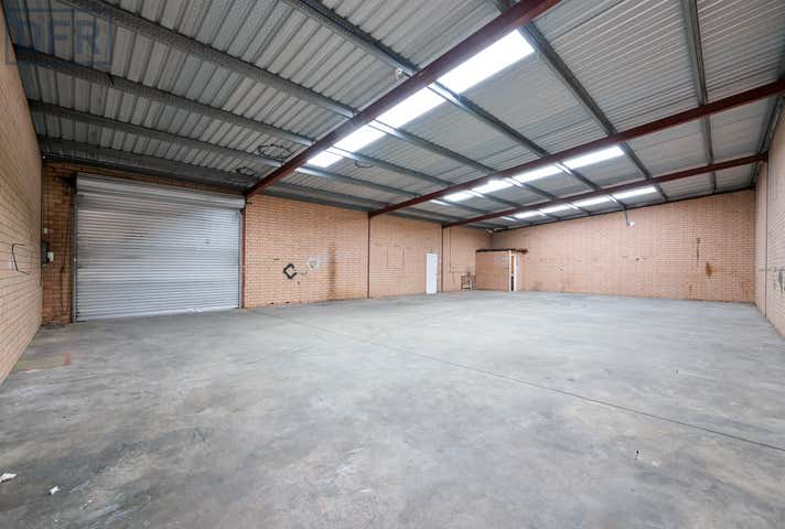 4/1 Crompton Road Rockingham WA 6168 - Image 33